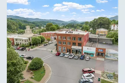 5 Town Square #204, Burnsville, NC 28714 - Photo 39