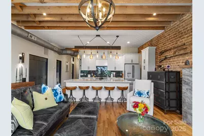 5 Town Square #204, Burnsville, NC 28714 - Photo 9