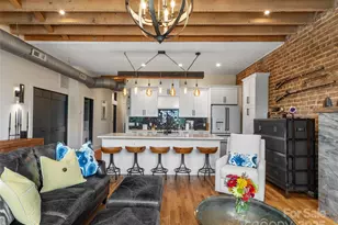 5 Town Square, Burnsville, NC 28714 - Photo 9