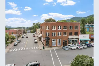 5 Town Square #204, Burnsville, NC 28714 - Photo 37