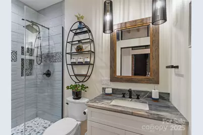 5 Town Square #204, Burnsville, NC 28714 - Photo 33