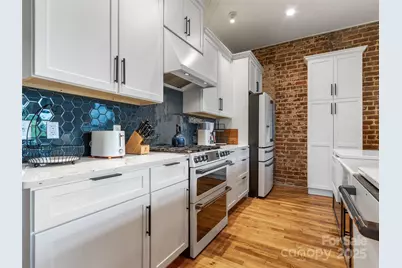 5 Town Square #204, Burnsville, NC 28714 - Photo 13