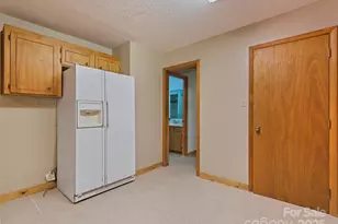 1010 Autumn Dr, Maggie Valley, NC 28751 - Photo 21