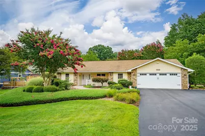 32 Stone House Road, Hendersonville, NC 28739 - Photo 1