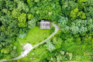 4271 Old Field Creek Rd, Grassy Creek, NC 28631 - Photo 27