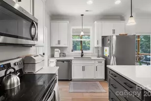 826 Country Ln, Pelham, NC 27311 - Photo 15