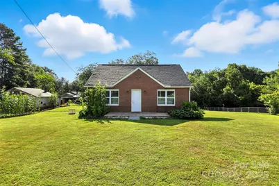 3544 6th Street Drive NW, Hickory, NC 28601 - Photo 3