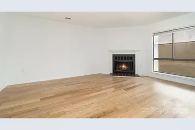 4900 Spring Lake Drive #D, Charlotte, NC 28212 - Photo 3