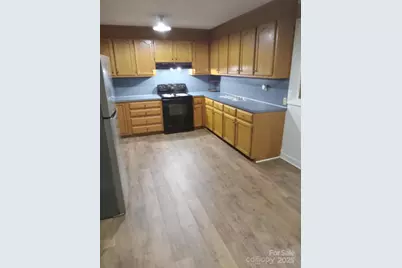 415 E Poplar Street, Stanley, NC 28164 - Photo 7