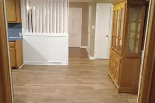 415 E Poplar St, Stanley, NC 28164 - Photo 9