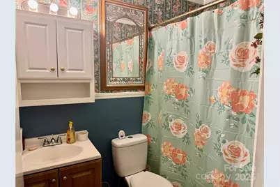 415 E Poplar Street, Stanley, NC 28164 - Photo 19