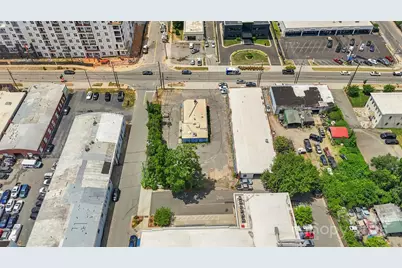 2400 N Tryon Street, Charlotte, NC 28206 - Photo 3