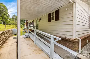 582 Lewis Branch Rd, Marshall, NC 28753 - Photo 31