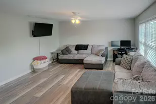 1219 Century Dr, Clover, SC 29710 - Photo 9