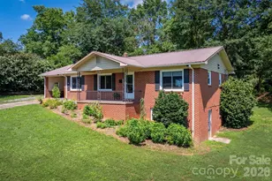 214 Howard St, Morganton, NC 28655 - Photo 3