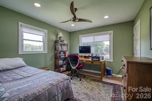 214 Howard St, Morganton, NC 28655 - Photo 17