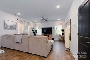 3925 Port Richmond Ave, Gastonia, NC 28056 - Photo 9