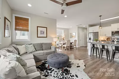 2636 2nd Street NE, Hickory, NC 28601 - Photo 13