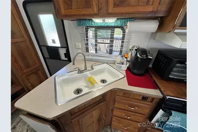 104 Robin Lane, New London, NC 28127 - Photo 13