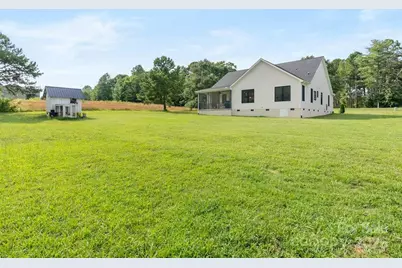 261 Ferree Road, Campobello, SC 29322 - Photo 39