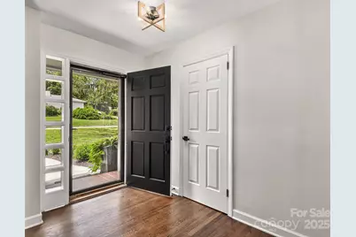 8 Bevlyn Drive, Asheville, NC 28803 - Photo 3