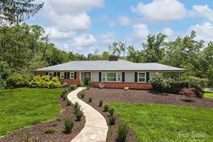 8 Bevlyn Dr, Asheville, NC 28803 - Photo 1