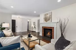 8 Bevlyn Dr, Asheville, NC 28803 - Photo 5