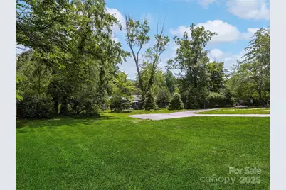 8 Bevlyn Drive, Asheville, NC 28803 - Photo 31