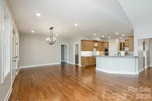 634 Hollybrook Dr, Flat Rock, NC 28731 - Photo 11