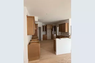 634 Hollybrook Drive, Flat Rock, NC 28731 - Photo 9