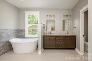 634 Hollybrook Dr, Flat Rock, NC 28731 - Photo 25