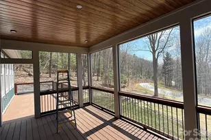 634 Hollybrook Dr, Flat Rock, NC 28731 - Photo 21