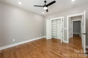 634 Hollybrook Dr, Flat Rock, NC 28731 - Photo 29