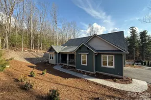 634 Hollybrook Dr, Flat Rock, NC 28731 - Photo 7