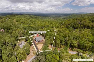 634 Hollybrook Dr, Flat Rock, NC 28731 - Photo 39