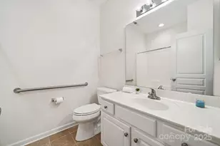 8408 Brookings Dr, Charlotte, NC 28269 - Photo 15