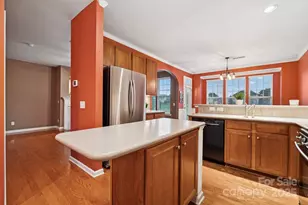 8408 Brookings Dr, Charlotte, NC 28269 - Photo 7