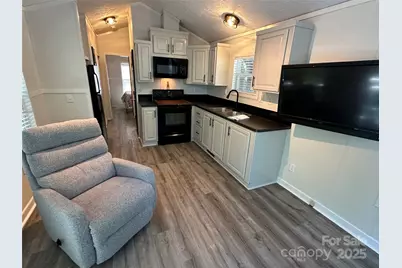 114 Meadowview Circle, New London, NC 28127 - Photo 7