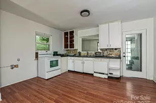 2733 Palm Ave, Charlotte, NC 28205 - Photo 7