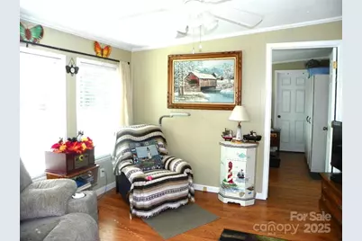 218 Cardinal Drive, New London, NC 28127 - Photo 11