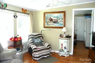 218 Cardinal Dr, New London, NC 28127 - Photo 11