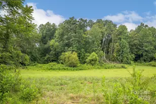 2775 Snipes St, Morganton, NC 28655 - Photo 9