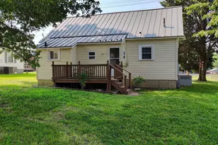 8504 Moores Chapel Rd, Charlotte, NC 28214 - Photo 3