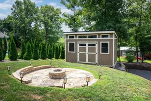 11 Elkmont Dr, Asheville, NC 28804 - Photo 35