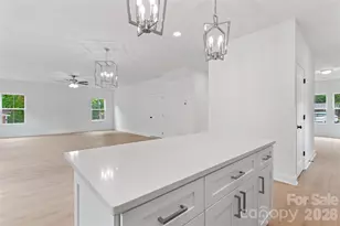 209 Henderson Cir, Harrisburg, NC 28075 - Photo 5