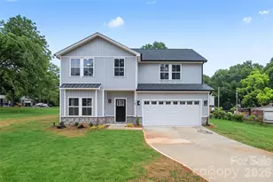 209 Henderson Cir, Harrisburg, NC 28075 - Photo 1