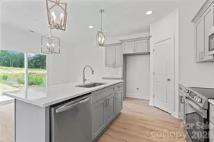 1560 Solitude Ct, Kannapolis, NC 28081 - Photo 7