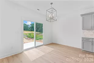 1560 Solitude Ct, Kannapolis, NC 28081 - Photo 9