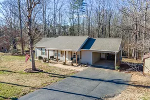 5476 Chestnut Dr, Hickory, NC 28602 - Photo 41