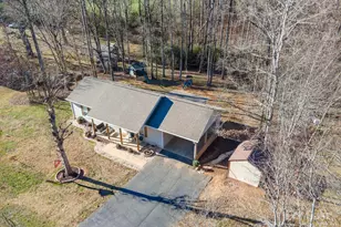 5476 Chestnut Dr, Hickory, NC 28602 - Photo 39